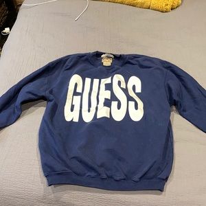 Guess sweatshirt